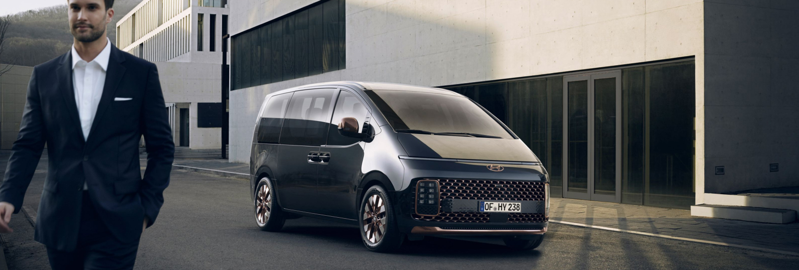 Дизайн STARIA | Футуристичний Мінівен | Богдан-Авто Луцьк - фото 6